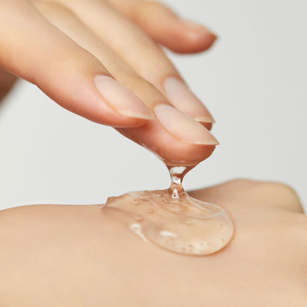 Гелевый тоник с пептидами и гиалуроновой кислотой