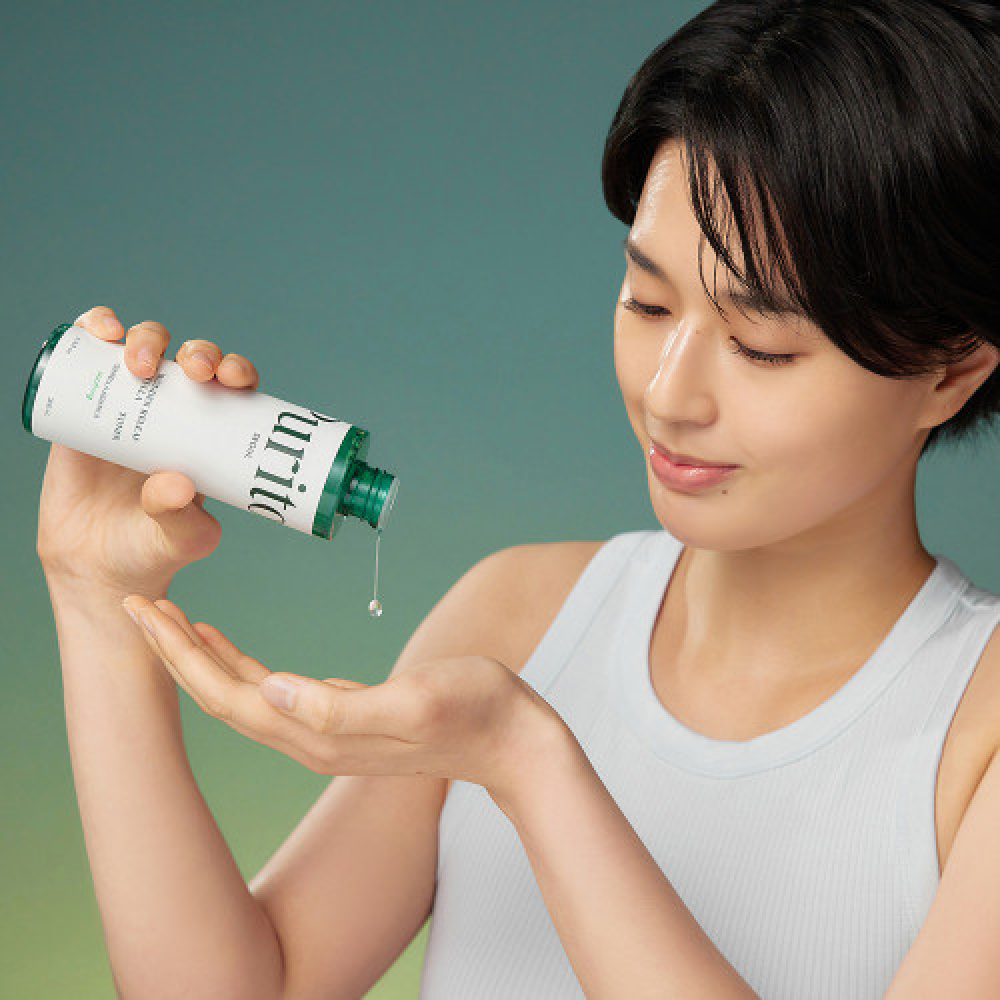Toner calmant cu ​​extract de Centella Asiatica