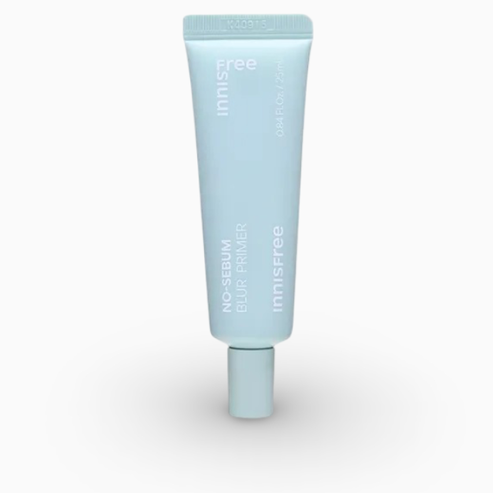 Primer matifiant cu efect de blur pentru pori