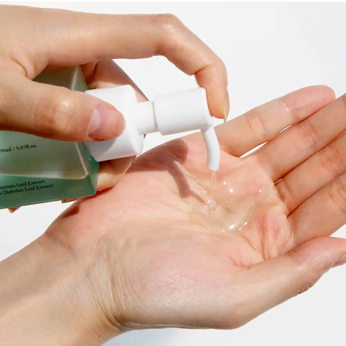 Uleiul hidrofil pentru curățarea tenului