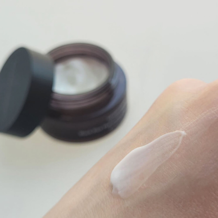 Crema hidratanta pentru piele sensibila