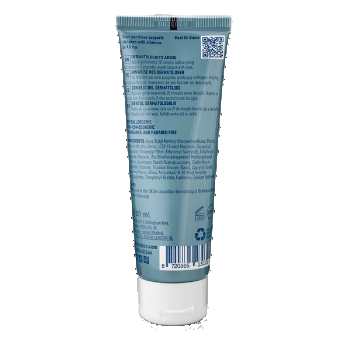 Protecție solară pentru ten gras sau acneic SPF50