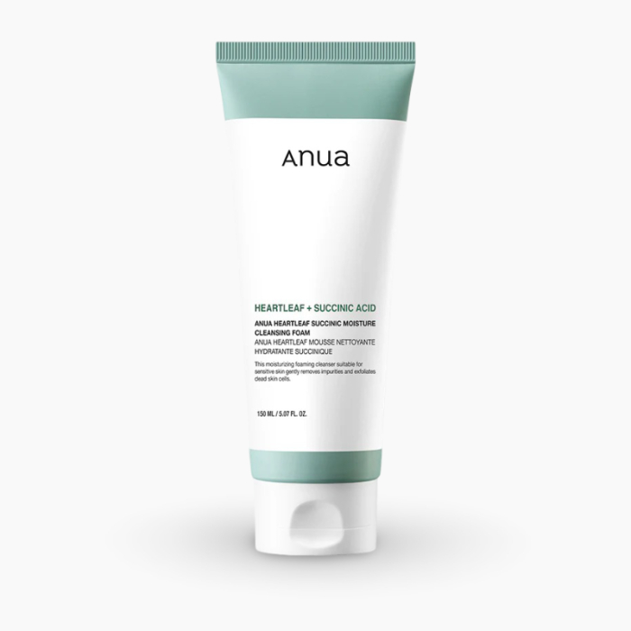 Spumă pentru curățarea tenului blândă