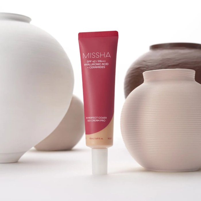 BB cremă cu ceramide și acid hialuronic №23