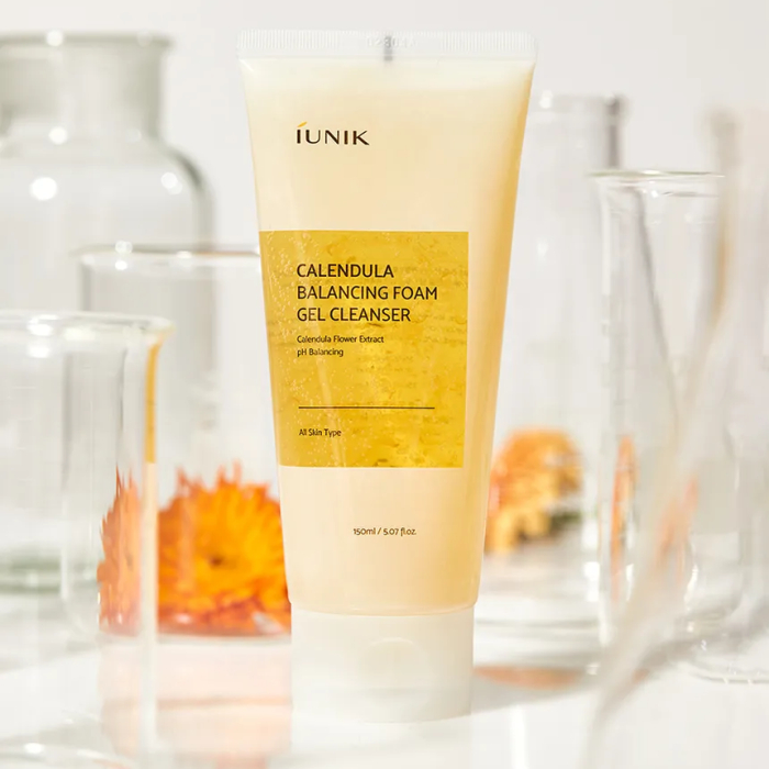 Мягкий очищающий гель для кожи с календулой