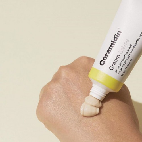 Crema nutritiva pentru fata cu ceramide