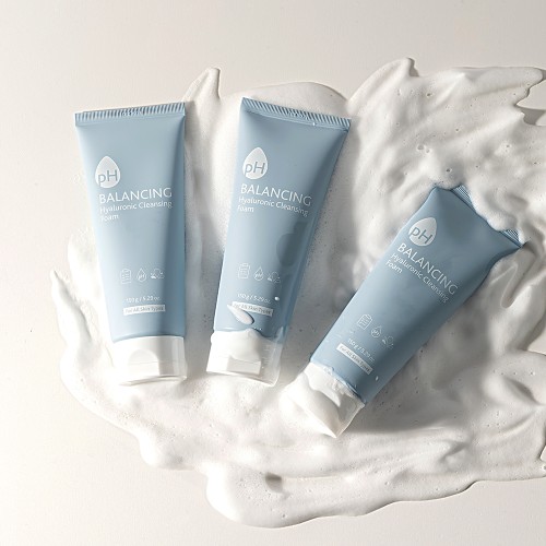 Пенка для очищения кожи с гиалуроновой кислотой