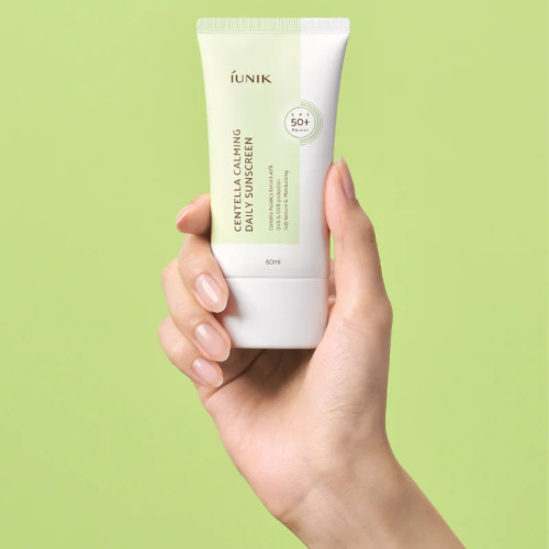 Легкий солнцезащитный крем SPF50+