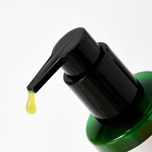 Spuma pentru curatare oxigenata impotriva punctelor negre