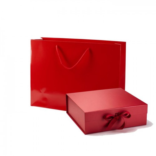 Set cadou cu calendula pentru ten mixt și gras de la The Face Shop