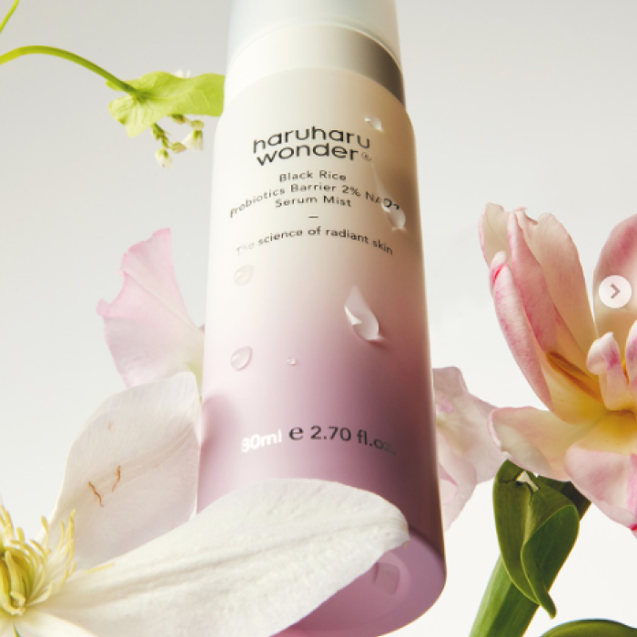 Mist-ser pentru hidratare profundă și întărirea barierei