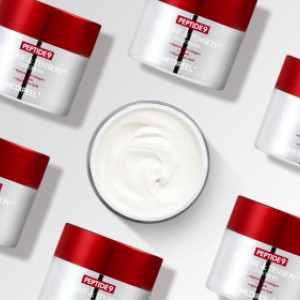 Crema lifting anti-imbatranire cu peptide