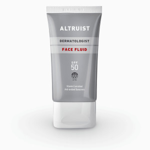 Protectie solara SPF50 hidratanta si cu textura fluida