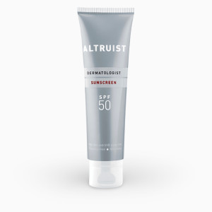 Солнцезащитный крем SPF50 гипоаллергенный